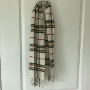 Plaid scarf